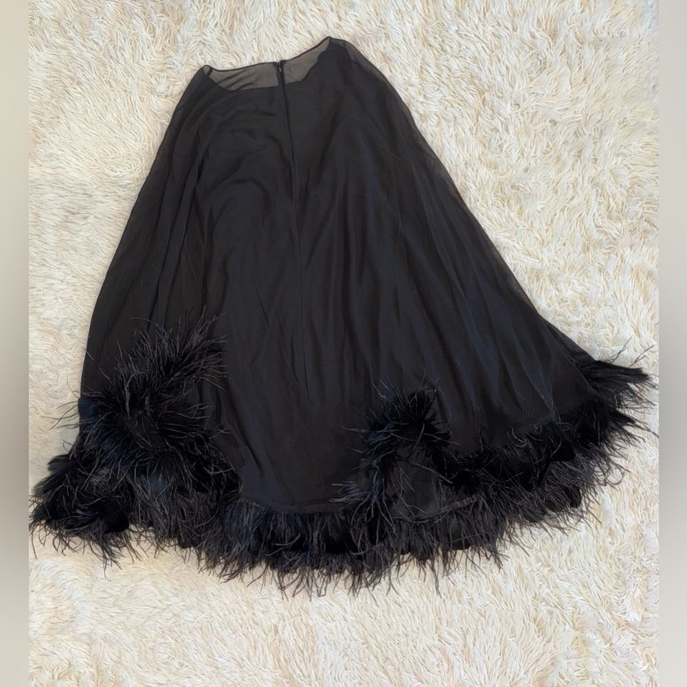 Mac Duggal Black Sheer Cape Mini with Feather Hem - Picture 4 of 6